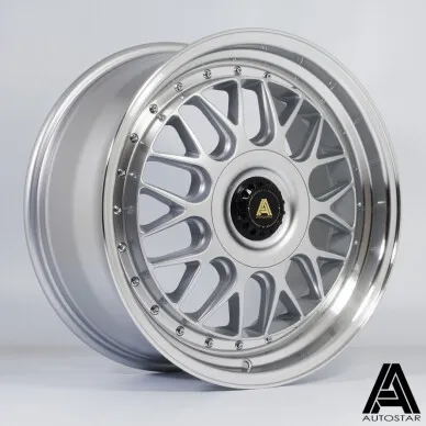 xlarge monza188.5rlsilver kuva