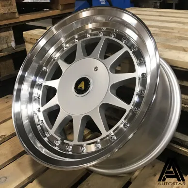 xlarge raider157.5rlsilver kuva